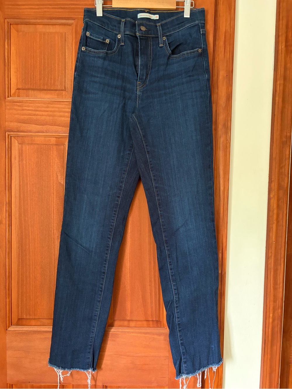 Levi's 724 High Rise Straight jeans